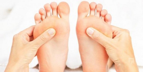 Gece Ayak Yanması Belirtileri ve Tedavisi